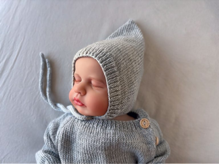 April Bonnet Knitting Pattern | Instant Download PDF