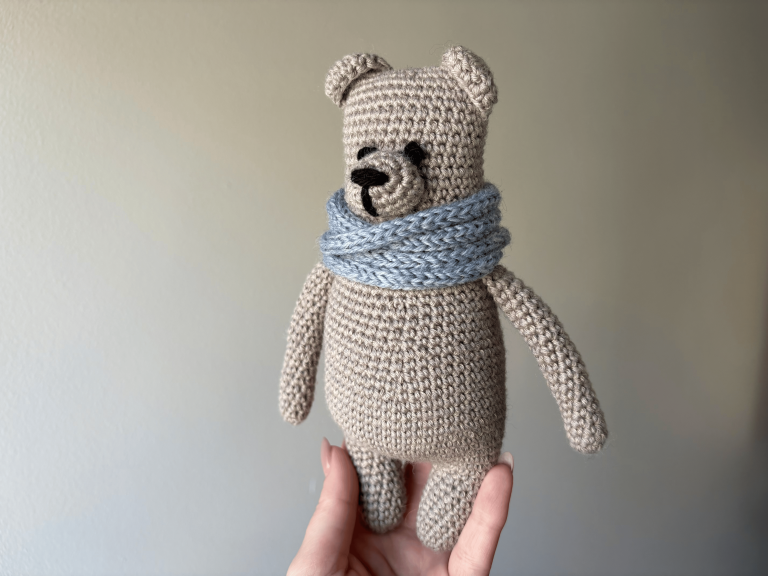 Little Teddy Bear Free Pattern (crochet vers.) + video