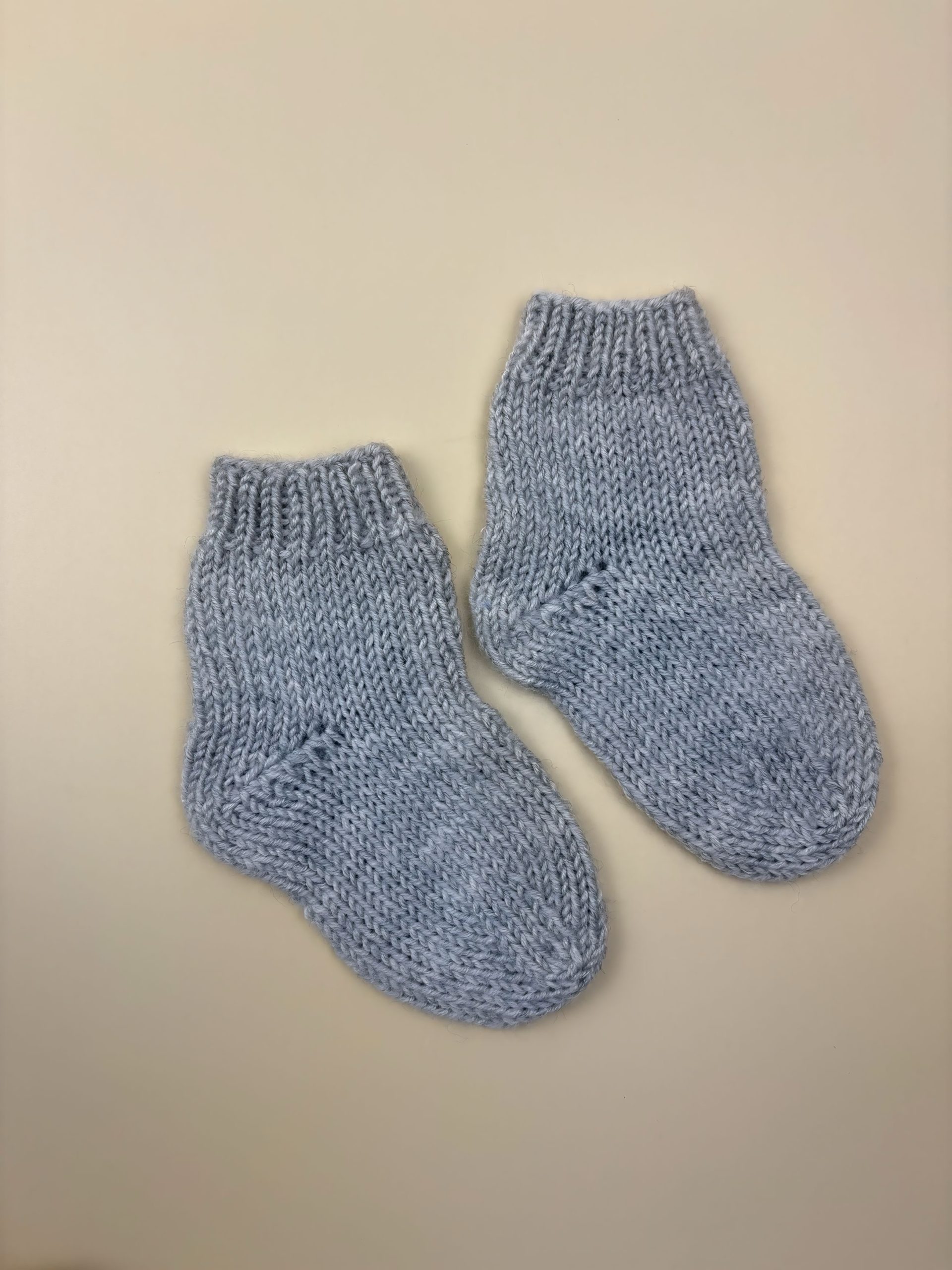 May Baby Socks Knitting Pattern | Instant Download PDF - Image 3