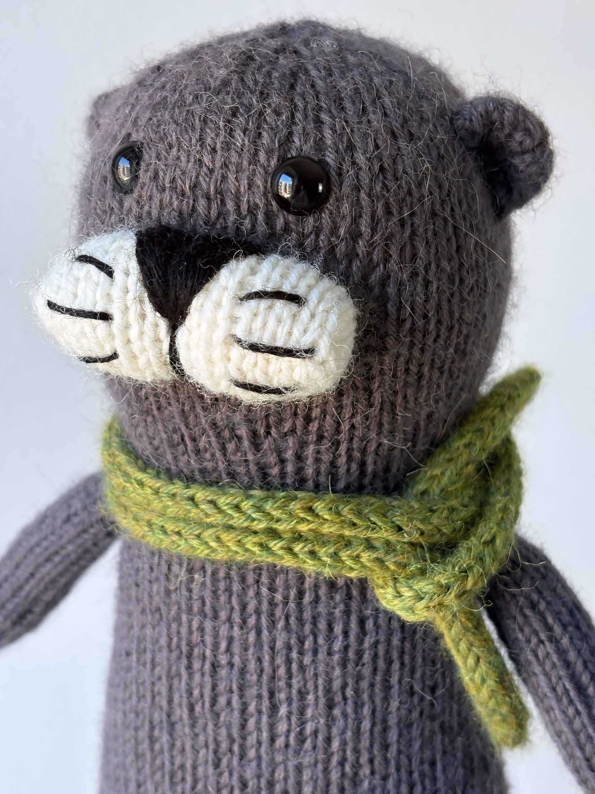Bigo Otter Toy Knitting Pattern ROUND Version | Instant Download PDF - Image 3