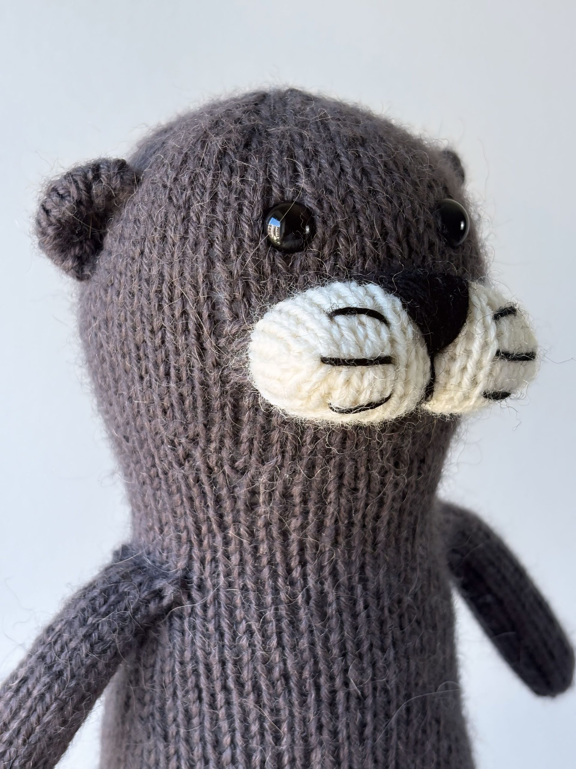 Bigo Otter Toy Knitting Pattern ROUND Version | Instant Download PDF - Image 5