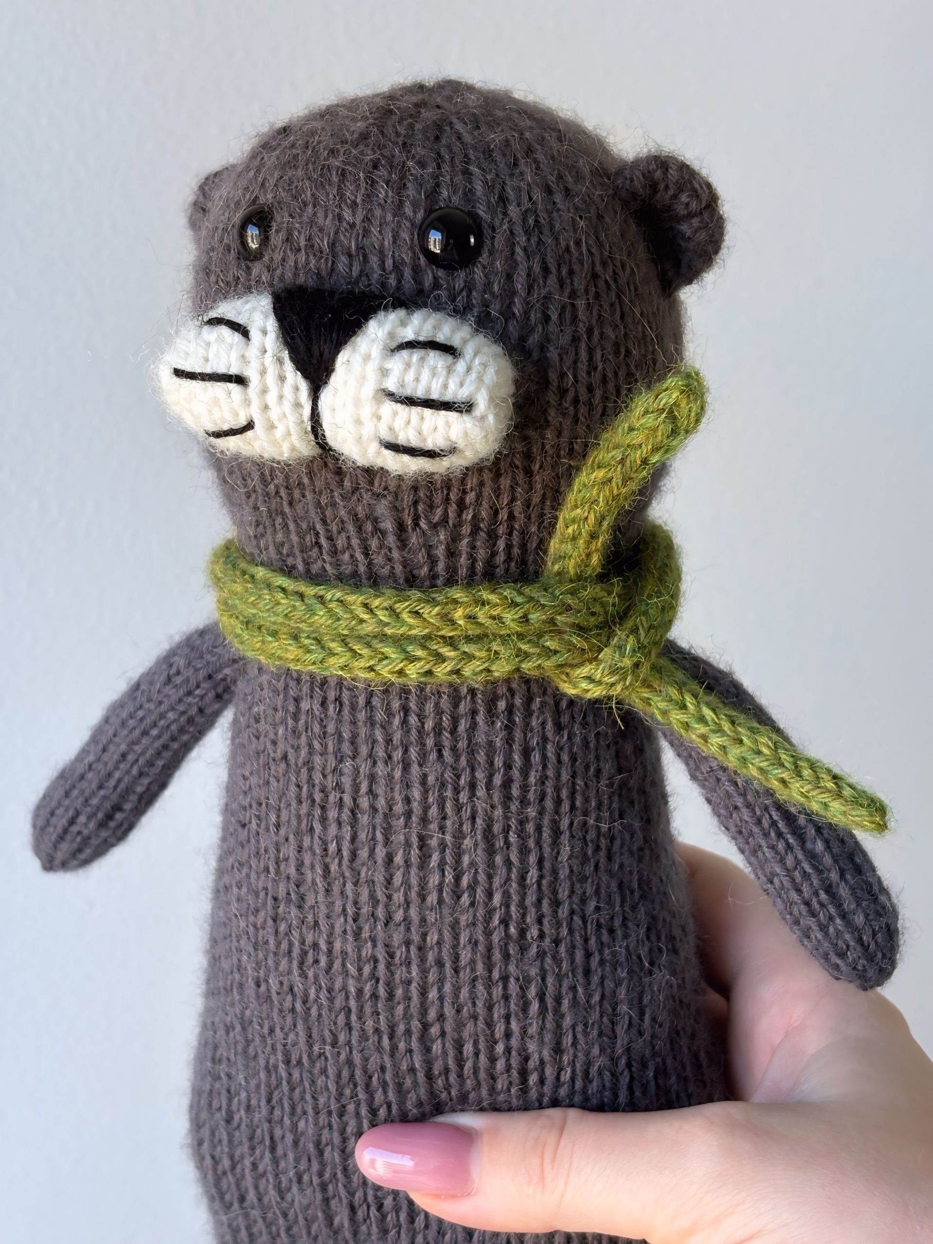 Bigo Otter Toy Knitting Pattern ROUND Version | Instant Download PDF - Image 4